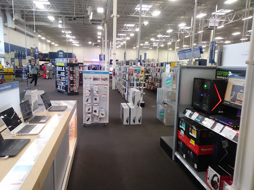 Electronics Store «Best Buy», reviews and photos, 4650 1st Ave NE, Cedar Rapids, IA 52402, USA