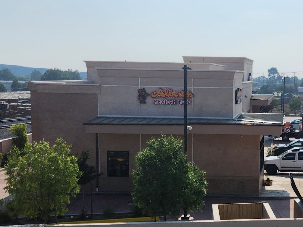 Alberto’s Mexican Food 92223