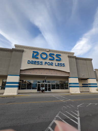 Clothing Store «Ross Dress for Less», reviews and photos, 352 S College Rd, Wilmington, NC 28403, USA