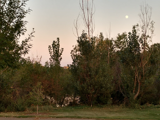 Park «Vanderbilt Park», reviews and photos, 855 S Platte River Dr, Denver, CO 80223, USA