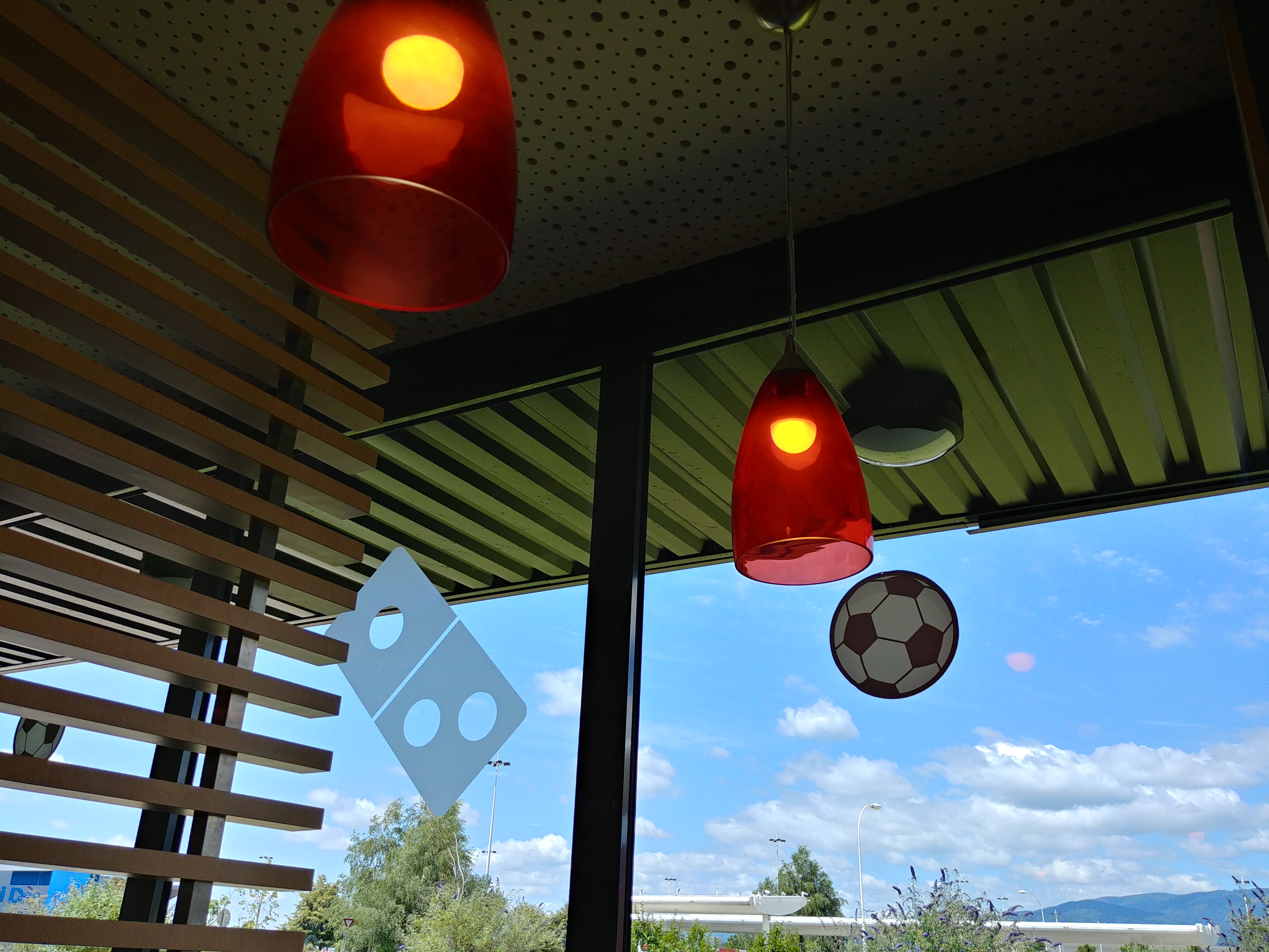 Photo n° 3 de l'avis de Red.T fait le 19/06/2018 à 11:36