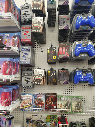 Variety Store «Five Below», reviews and photos, 6198 Little River Turnpike, Alexandria, VA 22312, USA