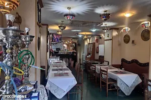Restaurante árabe Tetería Yeasmina Bagdad image