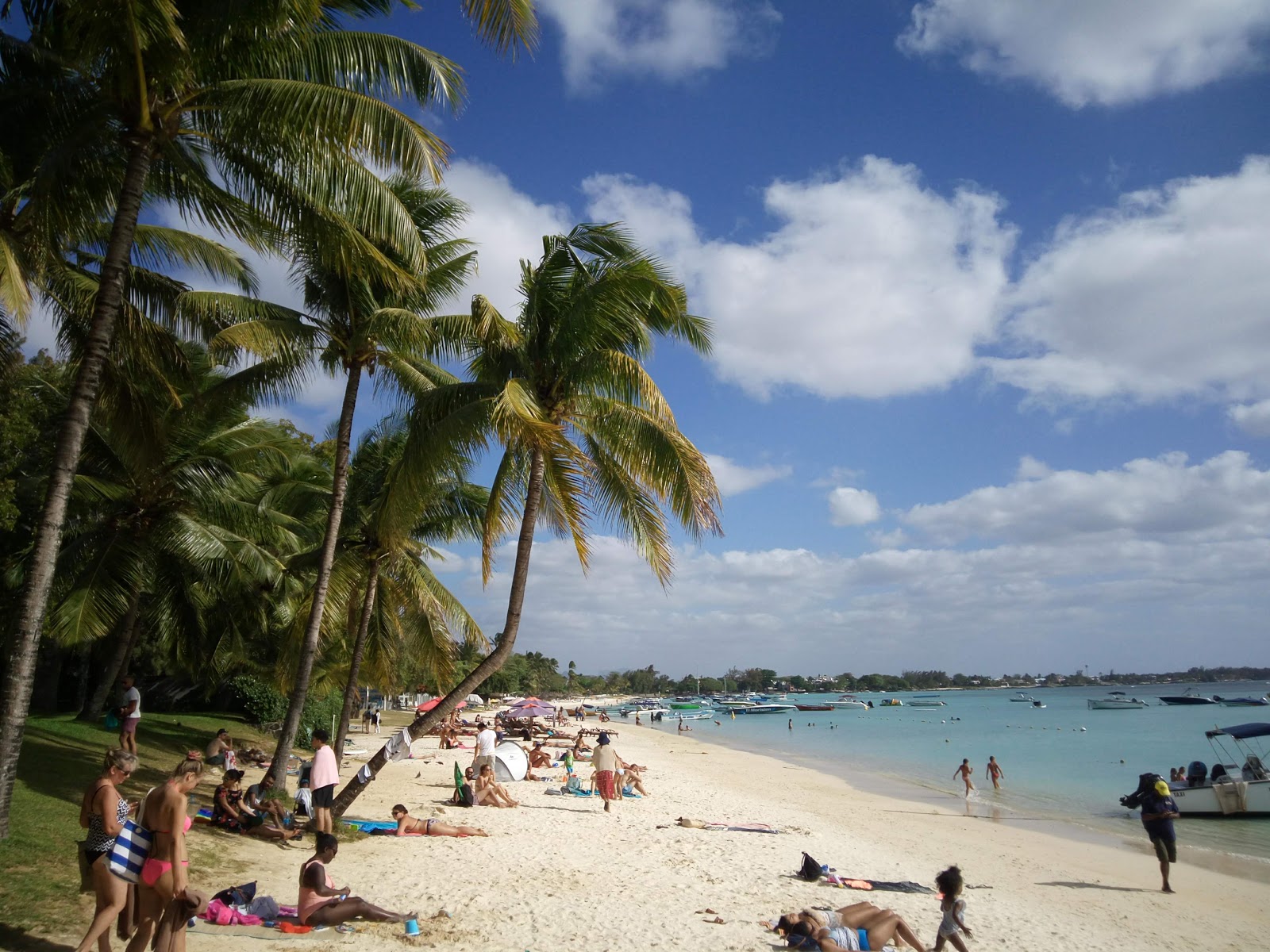 Trou aux Biches Beach photo #9