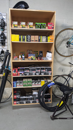 Used Bicycle Shop «Community Bikes», reviews and photos, 405 Avon St, Charlottesville, VA 22902, USA