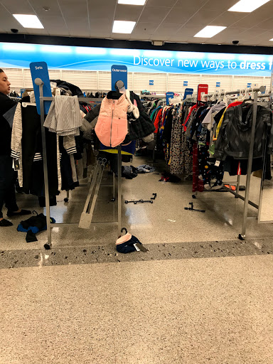 Clothing Store «Ross Dress for Less», reviews and photos, 9460 W Northern Ave, Glendale, AZ 85305, USA