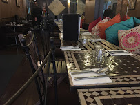 Atmosphère du Restaurant marocain Chez Younice à Paris - n°6