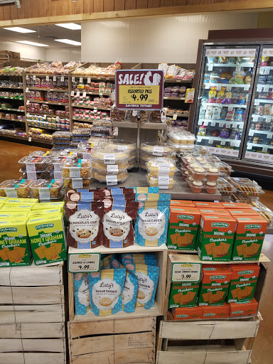 Grocery Store «Fresh Thyme Farmers Market - Kenosha», reviews and photos, 7100 Green Bay Rd, Kenosha, WI 53142, USA