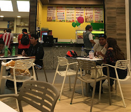 Eat Green Las Americas photo