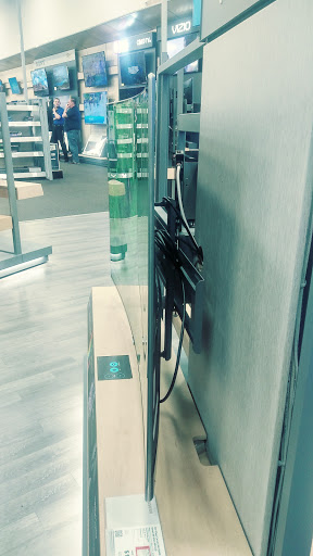 Electronics Store «Best Buy», reviews and photos, 1851 Sunrise Hwy, Bay Shore, NY 11706, USA