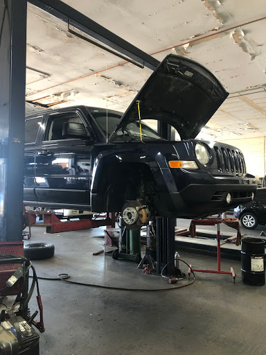 Auto Repair Shop «The Car Shop», reviews and photos, 821 W Broadway Rd, Tempe, AZ 85282, USA