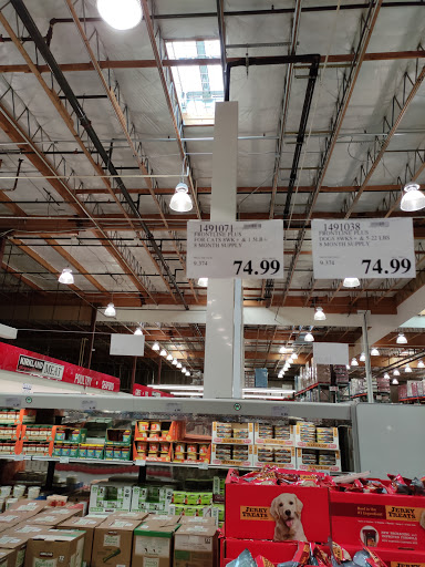 Warehouse store «Costco Wholesale», reviews and photos, 2828 Chad Dr, Eugene, OR 97408, USA