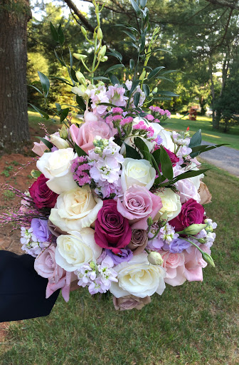 Florist «Mamaroneck Flowers», reviews and photos, 615 E Boston Post Rd, Mamaroneck, NY 10543, USA