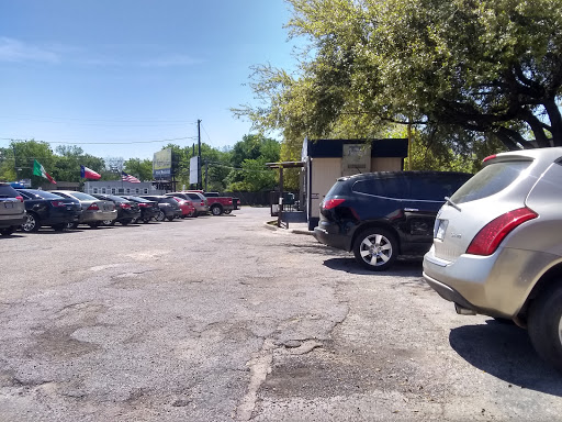 Used Car Dealer «D G Auto Sales», reviews and photos, 3710 Airport Blvd, Austin, TX 78722, USA