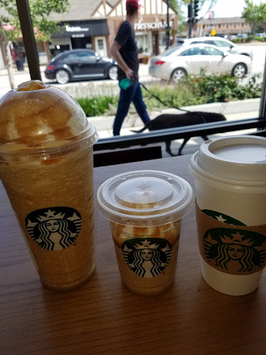 Coffee Shop «Starbucks», reviews and photos, 101 W Main St, Barrington, IL 60010, USA