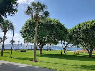 Brickell Key Park