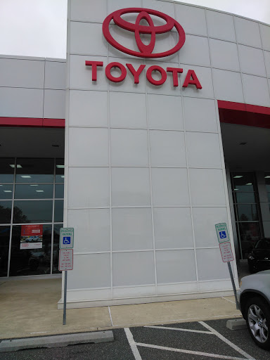 Toyota Dealer «Sloane Toyota of Philadelphia», reviews and photos, 1546 Cottman Ave, Philadelphia, PA 19111, USA