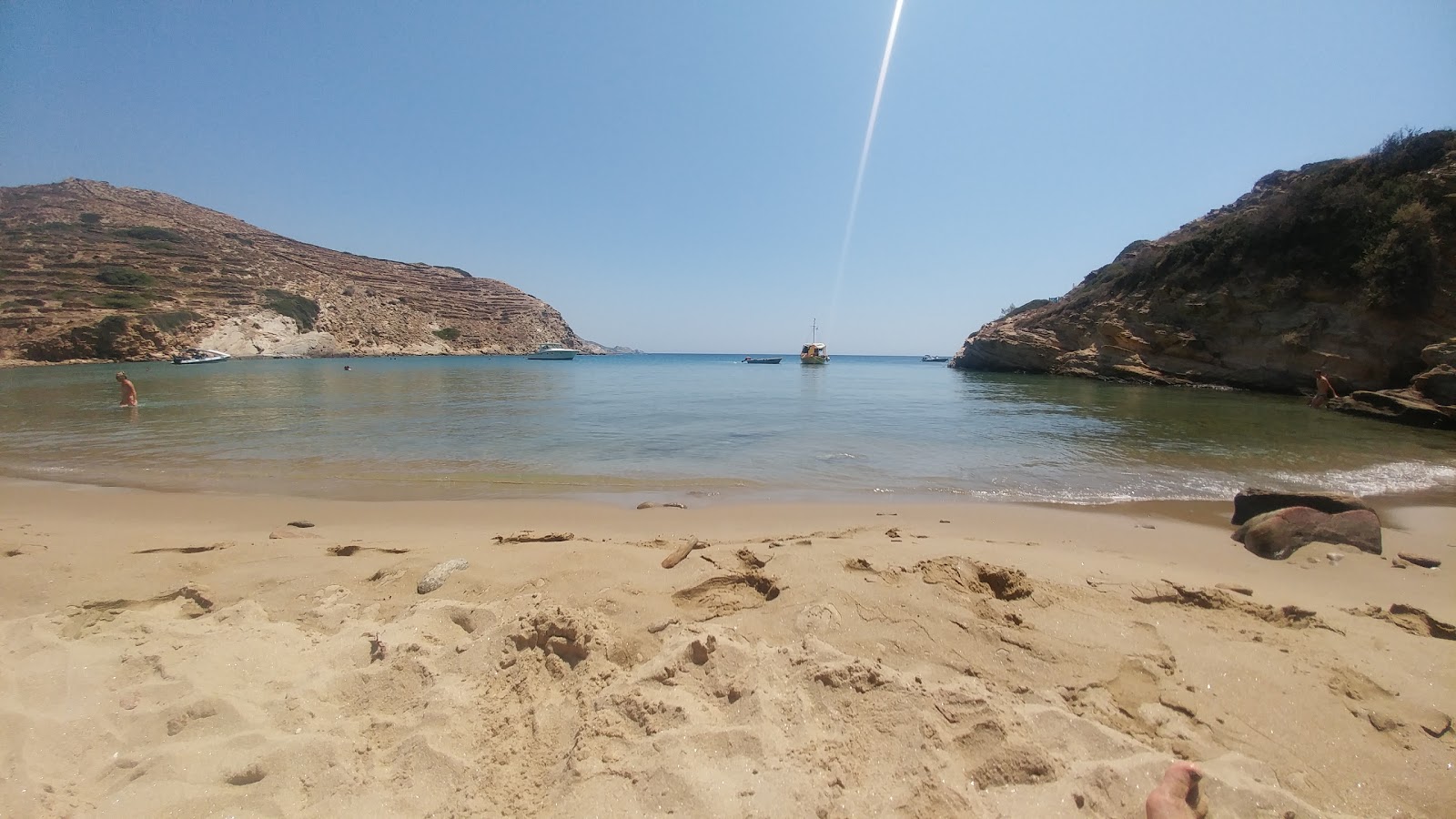 Foto van Kolitsani beach gelegen in een natuurlijk gebied