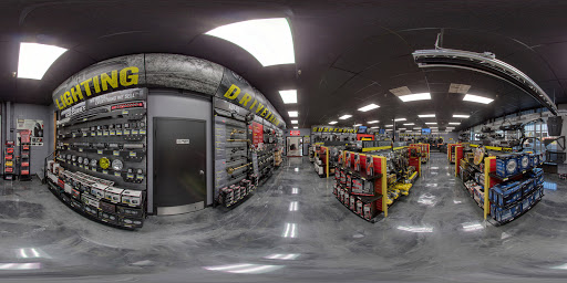 Truck Accessories Store «4 Wheel Parts - Fresno», reviews and photos, 4326 N Blackstone Ave, Fresno, CA 93726, USA