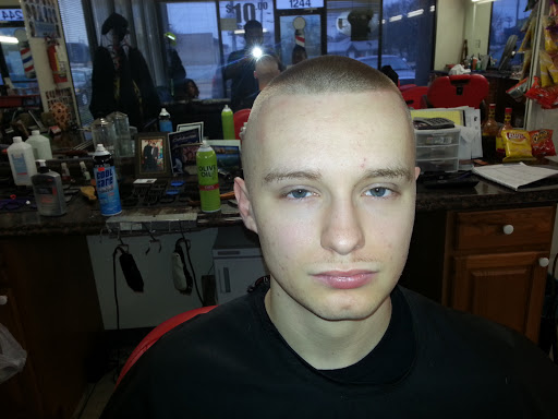 Barber Shop «Royal Kutz Barber Shop», reviews and photos, 1244 N Belt Line Rd, Irving, TX 75061, USA