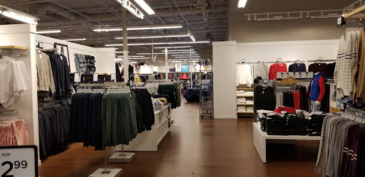 Clothing Store «Gap Outlet», reviews and photos, 1000 PA-611, Tannersville, PA 18372, USA