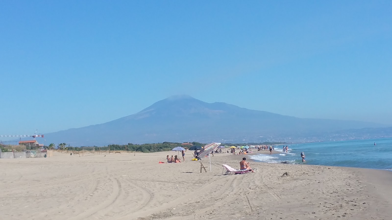 Photo of Agnone beach with partly clean level of cleanliness