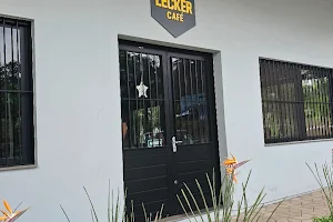 Lecker Café image