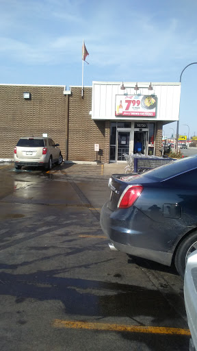 Liquor Store «Kenwood Liquors», reviews and photos, 10750 S Cicero Ave, Oak Lawn, IL 60453, USA