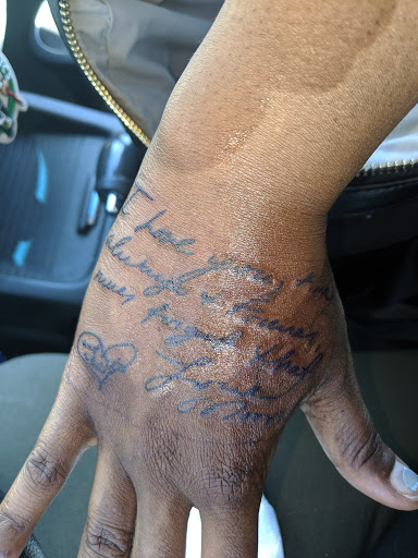 Tattoo Shop «Twin City Ink Tattoo Studio», reviews and photos, 3561 Pkwy Village Cir, Winston-Salem, NC 27127, USA