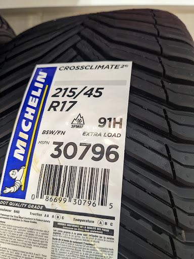 Toyota Dealer «Burien Toyota», reviews and photos, 15025 1st Avenue South, Burien, WA 98148, USA