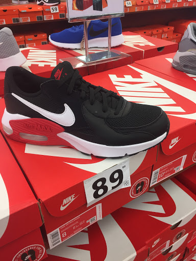 Shoe Store «Shoe City - Riverside», reviews and photos, 3535 Tyler St A3, Riverside, CA 92503, USA