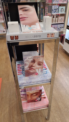 Cosmetics Store «Ulta Beauty», reviews and photos, 3820 W Hillsboro Blvd, Deerfield Beach, FL 33442, USA