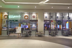 Giligan's Restaurant - Vista Mall Balanga image