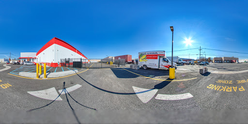 Self-Storage Facility «American Self Storage», reviews and photos, 1051 Edward St, Linden, NJ 07036, USA