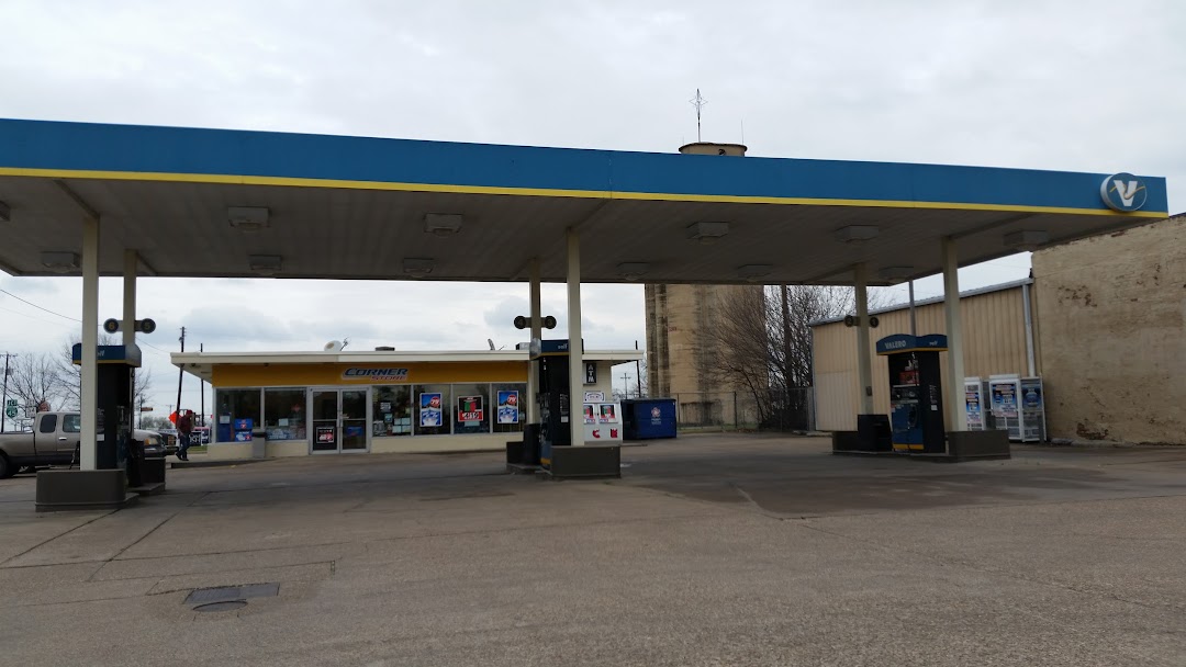 Valero Corner Store