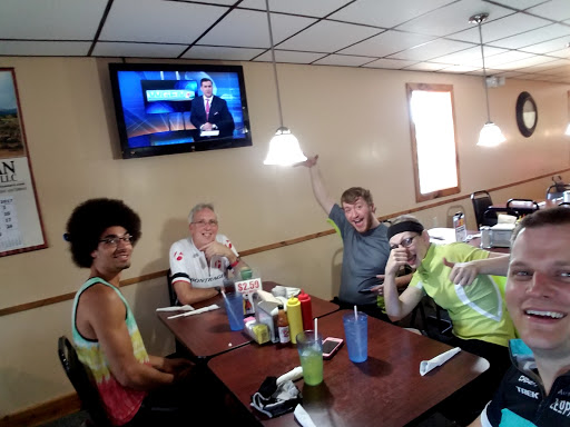 Bicycle Store «Madison & Davis Bicycle Shop», reviews and photos, 912 S 8th St, Quincy, IL 62301, USA