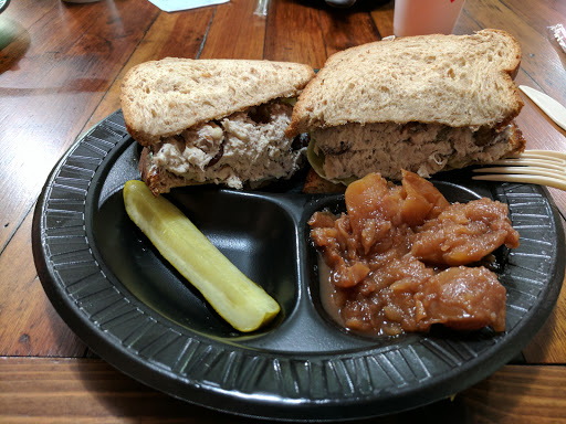 Grocery Store «Natural Bridge General Store», reviews and photos, 593 Wert Faulkner Hwy, Natural Bridge Station, VA 24579, USA