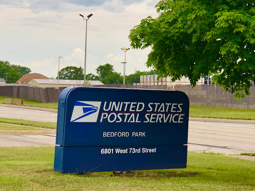 Post Office «United States Postal Service», reviews and photos, 6801 W 73rd St, Bedford Park, IL 60499, USA