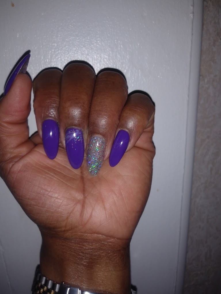 City Nails 60438