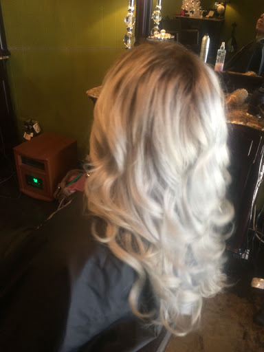 Hair Salon «Head Trip Hair Studio», reviews and photos, Head Trip Hair Studio, 212 W Main St, Murfreesboro, TN 37130, USA