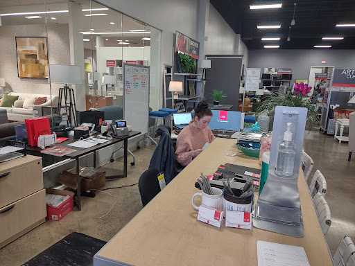 Furniture Rental Service «CORT Furniture Rental & Clearance Center», reviews and photos, 13946 Lee Jackson Memorial Hwy, Chantilly, VA 20151, USA