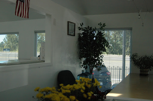 Car Dealer «Quality Grand Turismo Auto Center LLC QGT», reviews and photos, 1465 12th St SE, Salem, OR 97302, USA