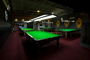 Tak Pool Club image