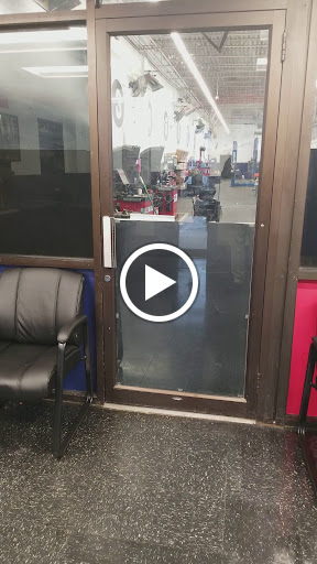 Auto Parts Store «Pep Boys Auto Parts & Service», reviews and photos, 20 N MacDade Blvd, Glenolden, PA 19036, USA