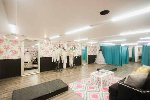 Bridal Shop «Second Summer Bride, By Appointment», reviews and photos, 1433 Fulton Ave A, Sacramento, CA 95825, USA