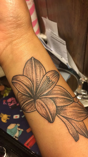 Tattoo Shop «The Shop», reviews and photos, 92 Jersey Ave, Port Jervis, NY 12771, USA