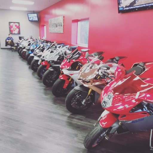 Motorcycle Dealer «Fay Myers Motorcycle World», reviews and photos, 9700 E Arapahoe Rd, Greenwood Village, CO 80112, USA