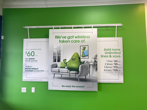 Cell Phone Store «Cricket Wireless Authorized Retailer», reviews and photos, 795 Long Beach Blvd, Long Beach, CA 90813, USA