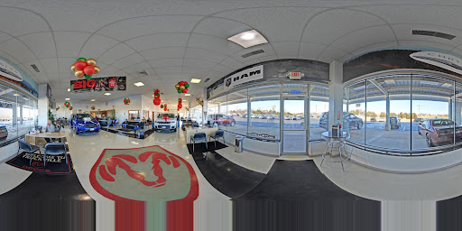 Car Dealer «Lucas-Smith Chrysler Center», reviews and photos, 1600 Parkway W, Festus, MO 63028, USA