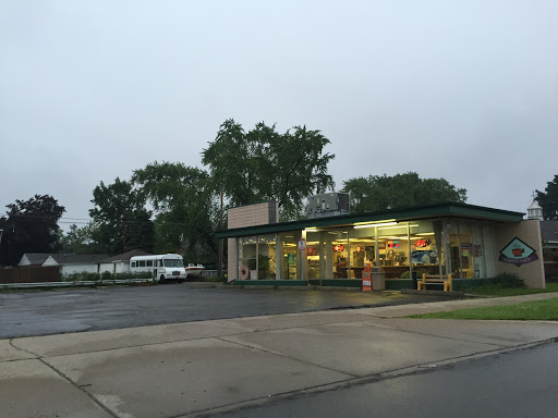 Donut Shop «Yum Yum Donuts», reviews and photos, 3663 Fort St, Lincoln Park, MI 48146, USA